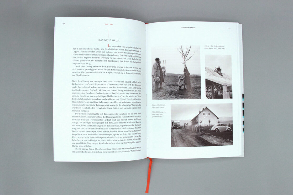 Künstlerbiografie Hanna Korflür: Doppelseitengestaltung mit alten schwarzweiß Fotografien