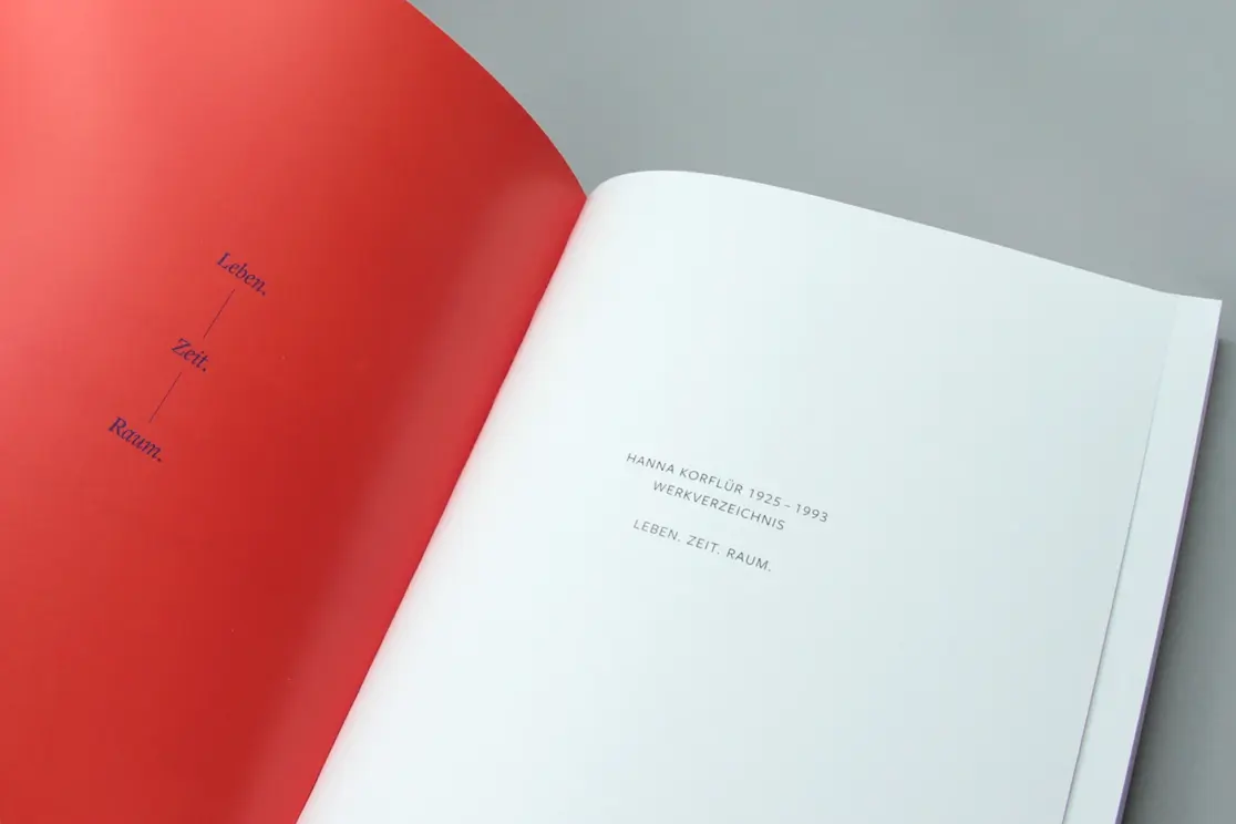 Werkverzeichnis Hanna Korflür: Die Gestaltung des Umschlags innen und der Schmutztitel